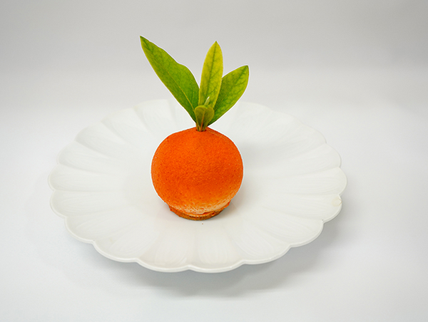 Dessert à l'assiette crémeux et ganache orange, streusel amande