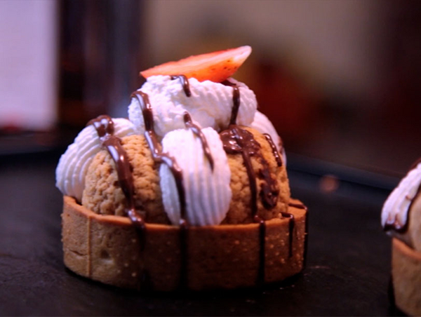 la recette de profiterolles du MOF Jean-Michel Perruchon