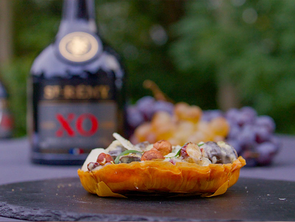 SNAIL TARTLET WITH ST-REMY, PARMESAN, HAZELNUTS & TARRAGON