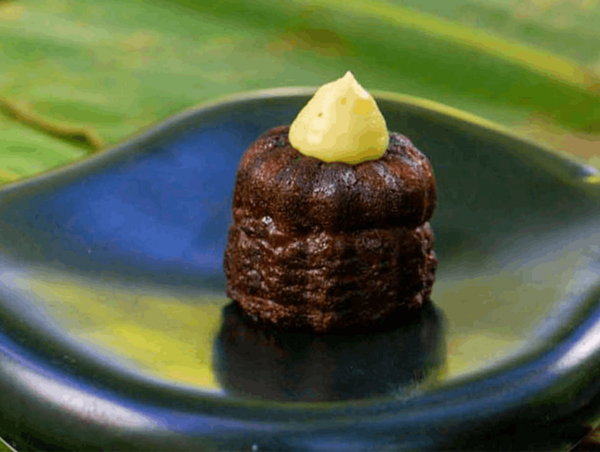 LARGE CANNELÉS with Mount Gay® pastry cream