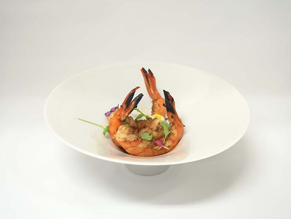 Entrée : Gambas flambées au rhum Mount Gay, sauce Jjajang